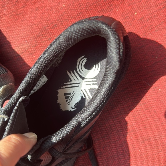 Adidas XC spikes - Picture 3 of 5